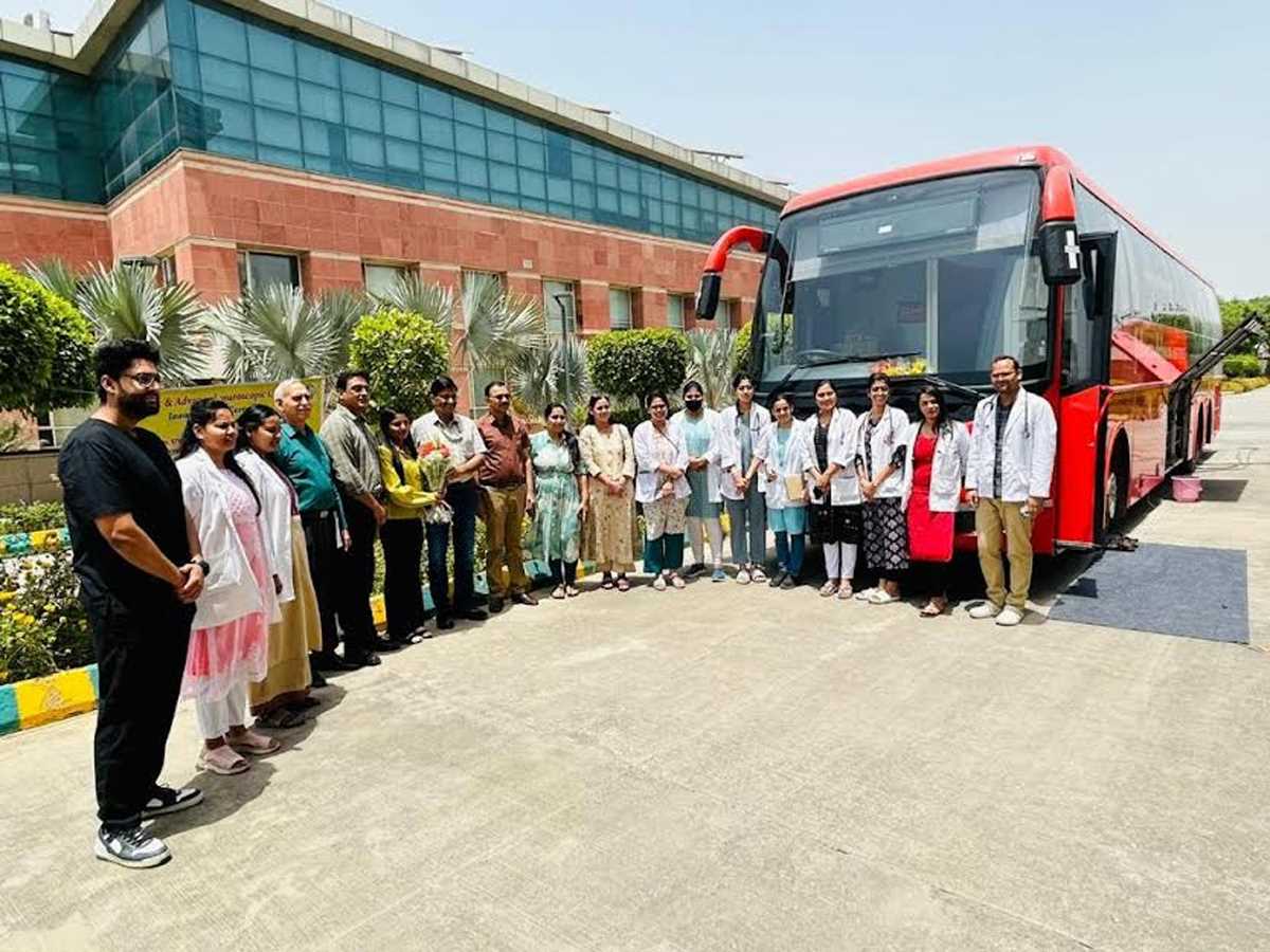 जिम्स के चिकित्सकों को मोबाइल वैन से दिया गया प्रशिक्षण